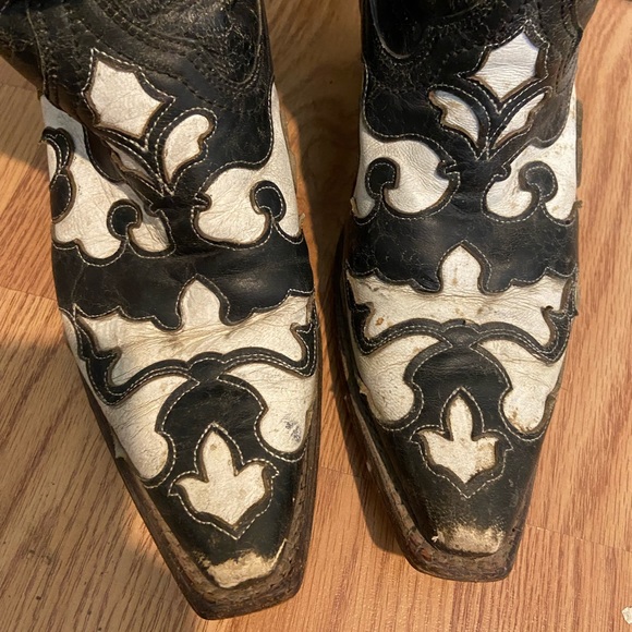 Corral boots - Picture 2 of 6